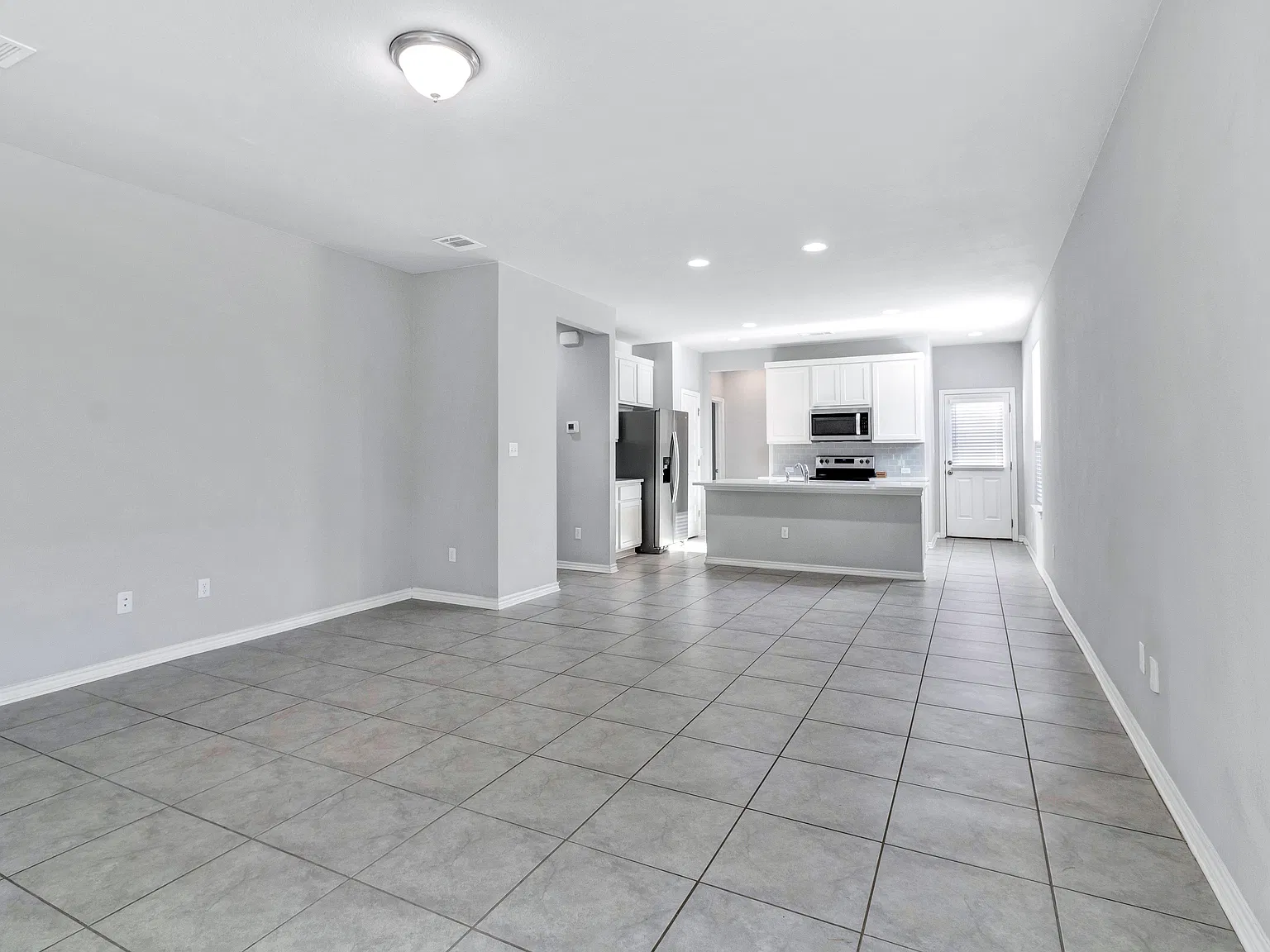 216 Syrah CT — Photo 2