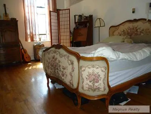 Rented by Magnum Realty Holdings, LLC | media 15