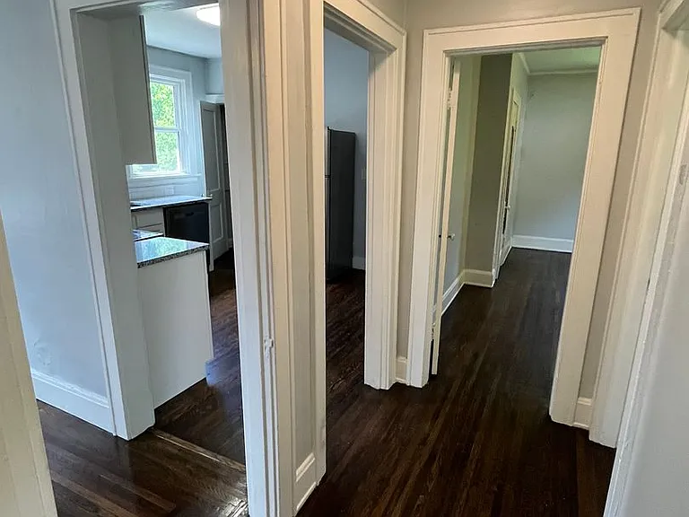 682 Greenwood Ave — Photo 13
