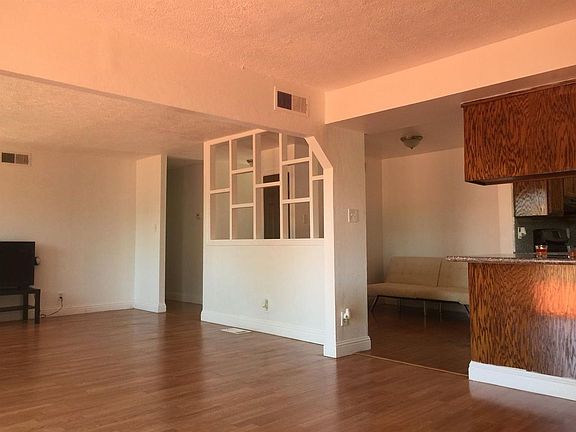 3rd image of 7567 29th St