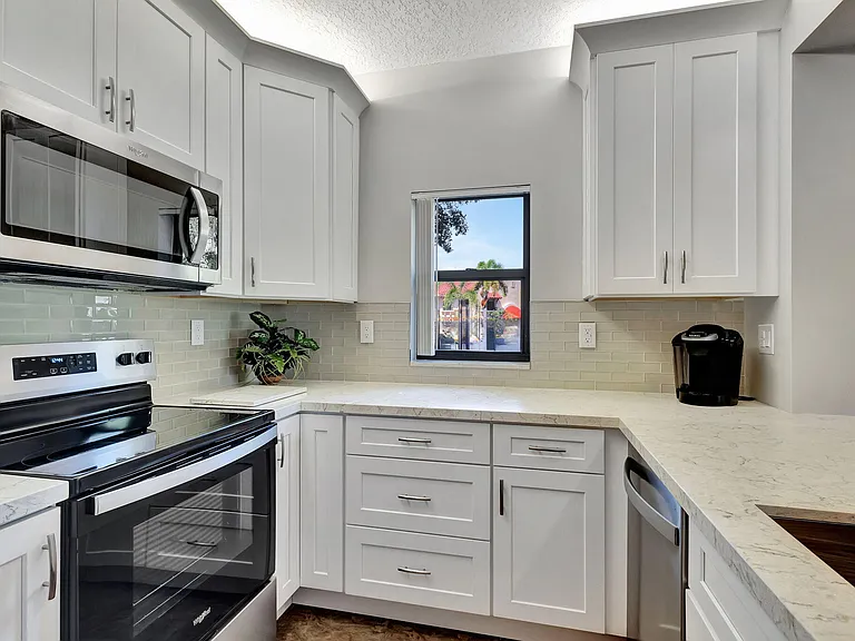 300 Uno Lago Dr #101 — Photo 11
