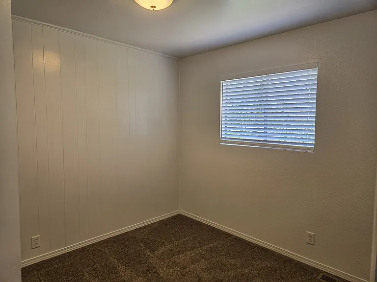 2707 N Ellen St — Photo 10