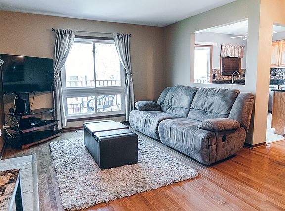 4th image of 2405 Brunswick Cir APT A