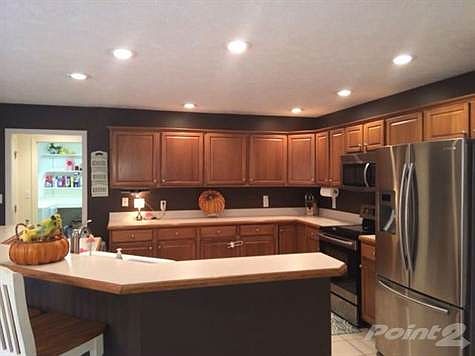 4th image of 3222 Eastbrooke Ct