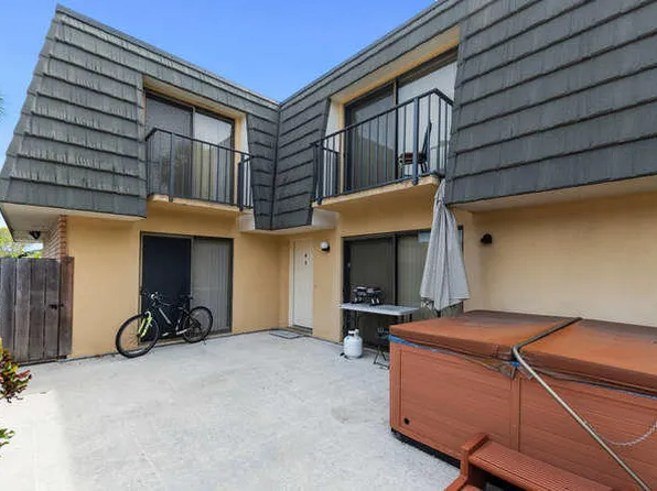 628 6th Way, West Palm Beach, FL 33407