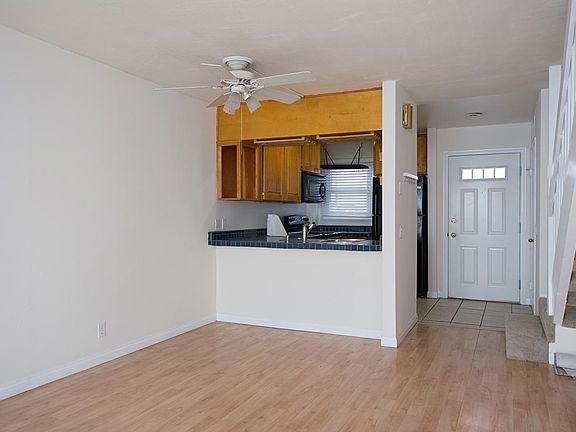 3rd image of 2849 A St APT 6