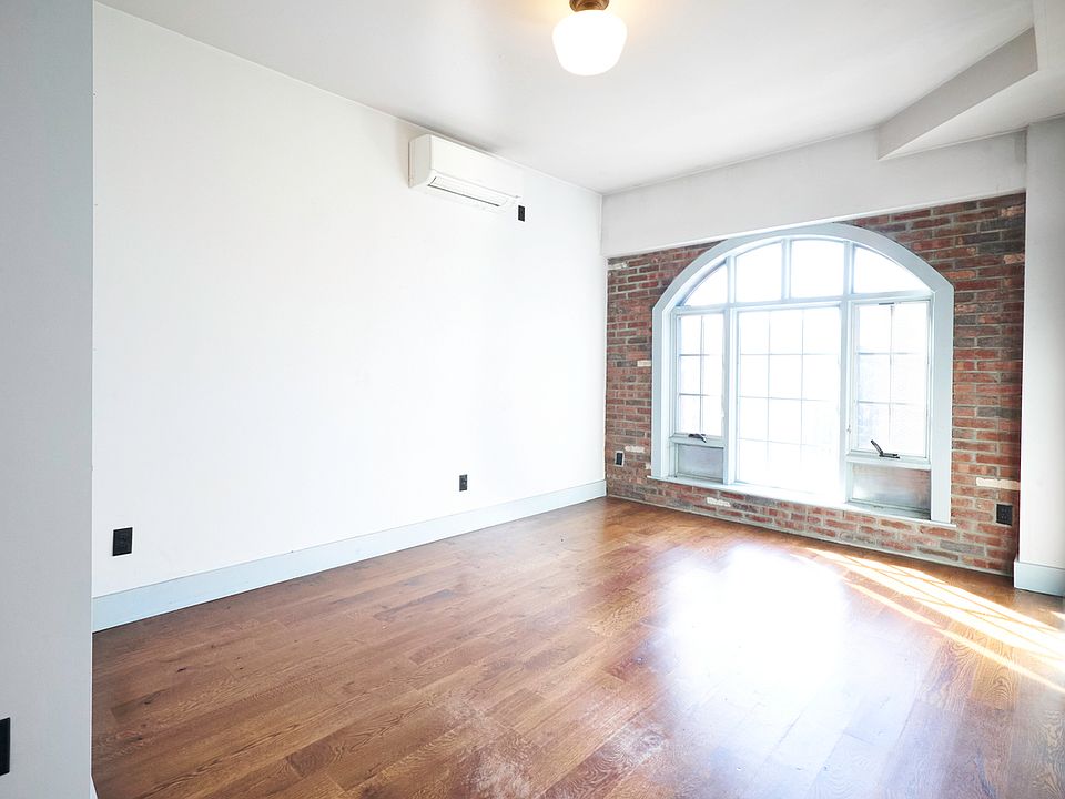 1st image of 41 Brooklyn Ave #5C