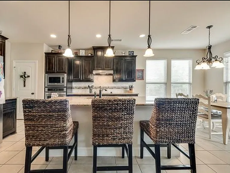 3814 Hyde Park Dr — Photo 18