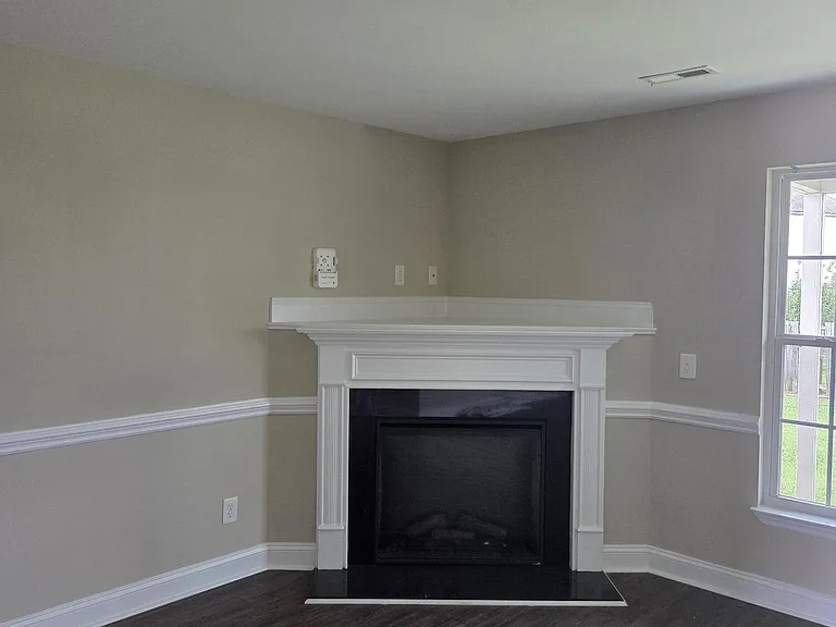 504 Hillshade Ct #A — Photo 6