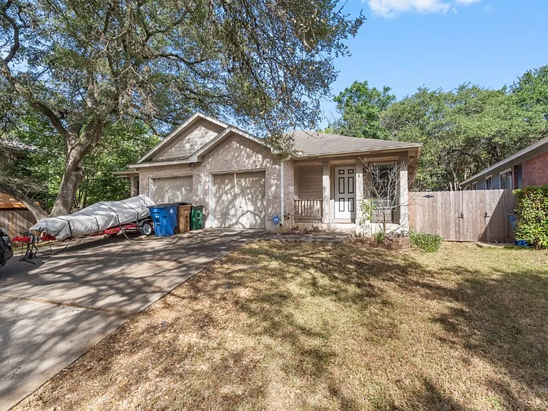 7228 Aldea Dr #B — Photo 18