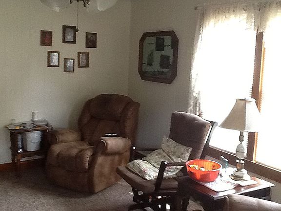 4th image of 1640 Shelby Dr
