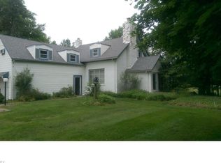 25800 Chardon Rd, Richmond Heights, OH 44143