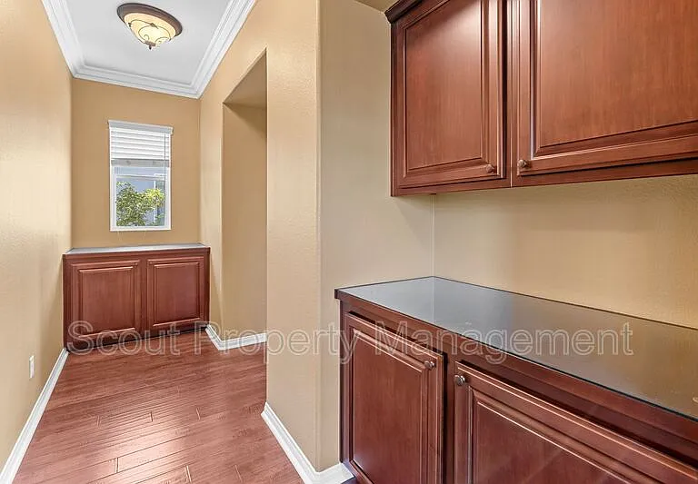 28856 Springfield Pl — Photo 32