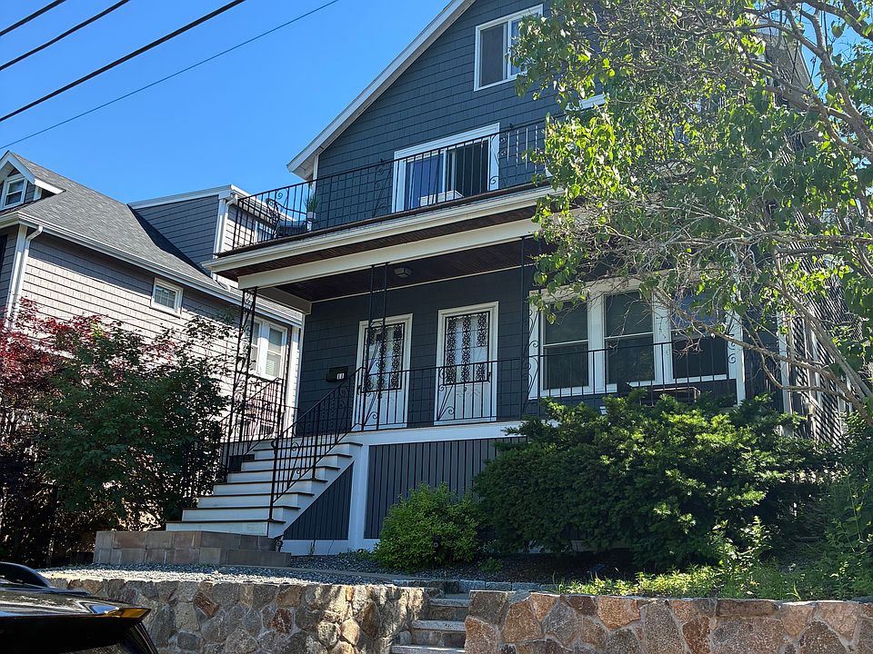 1st image of 9 Lorne Rd