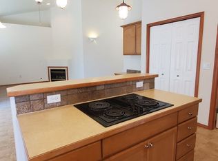 6210 Collins Rd, West Richland, WA 99353