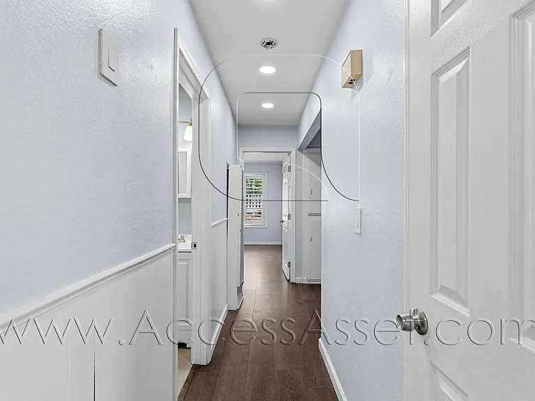 (*) Davis 402 — Photo 10