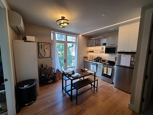 Rented by Numi Acquisitions LLC | media 24