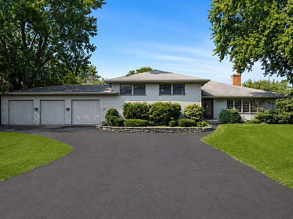 2nd image of 2250 White Oak Dr