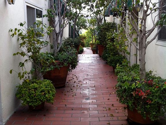 Quiet courtyard #6 on right.