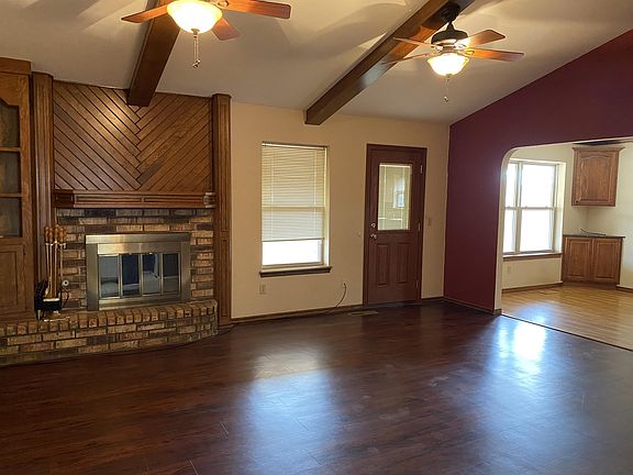 3rd image of 10608 S Blackwelder Ave