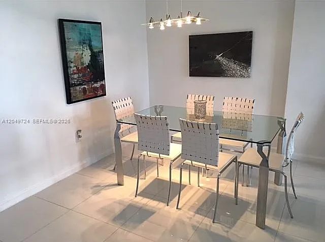 10275 Collins Ave #335 — Photo 6
