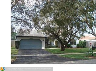 5259 SW 117th Ave, Fort Lauderdale, FL 33330