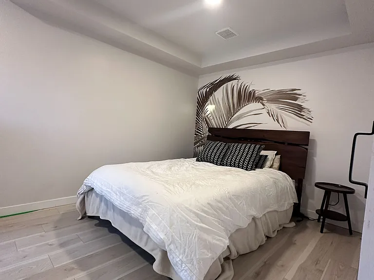 1398 Lillico Cres — Photo 4