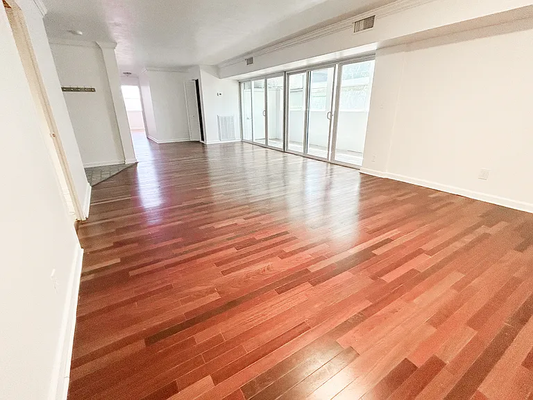 3415 W End Ave #212 — Photo 13