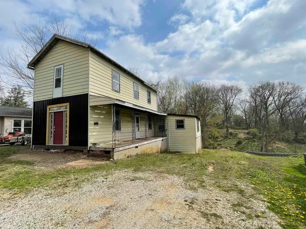 313 S 3rd St, Rockport, IN 47635