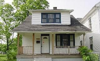 1st image of 1912 W Riverview Ave