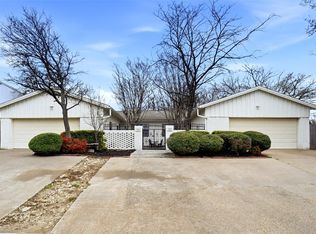3215 Las Vegas Trl, Fort Worth, TX 76116