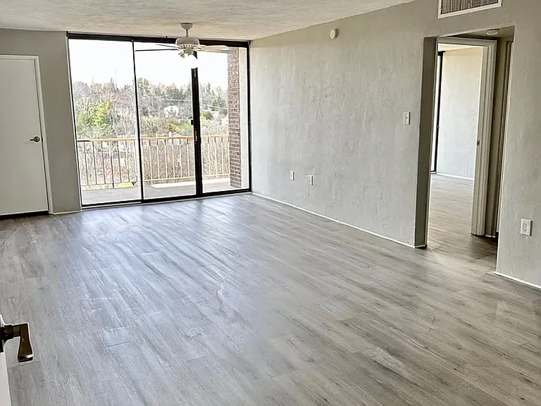 3122 Forest Ln #D-9 — Photo 10