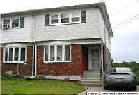 1st image of 132 Bradley Ave