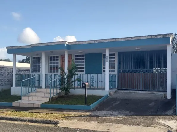 Urb Santa Elena Calle 3 Blq Ee #A-18, Bayamon, PR 00957