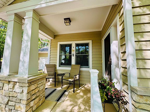 5th image of 50 Glen Arbor Way