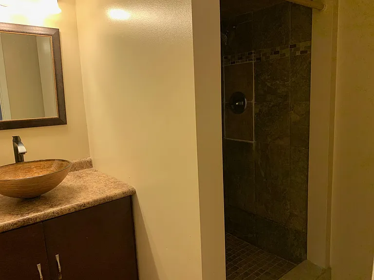 501 Glover Dr — Photo 12