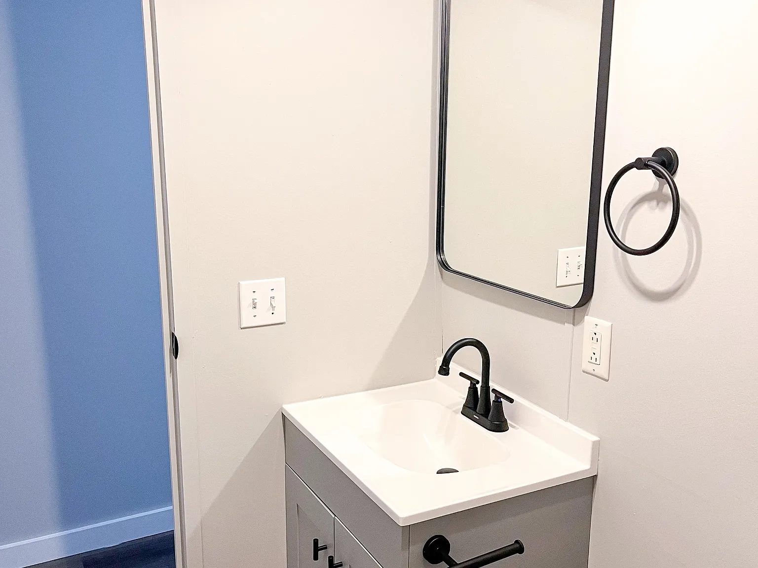 Country Living Manufactured Home Community - Lot 33 — Photo 4