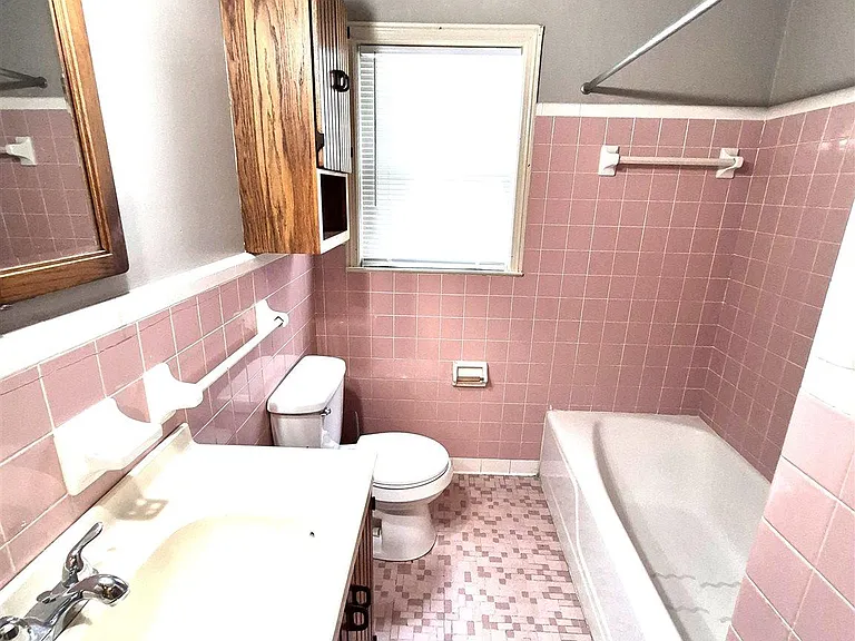 3804 W Cervantes St — Photo 14