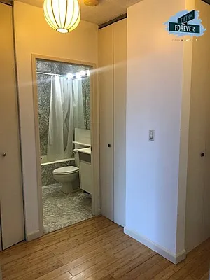 Rented by Fifth & Forever LLC | media 9