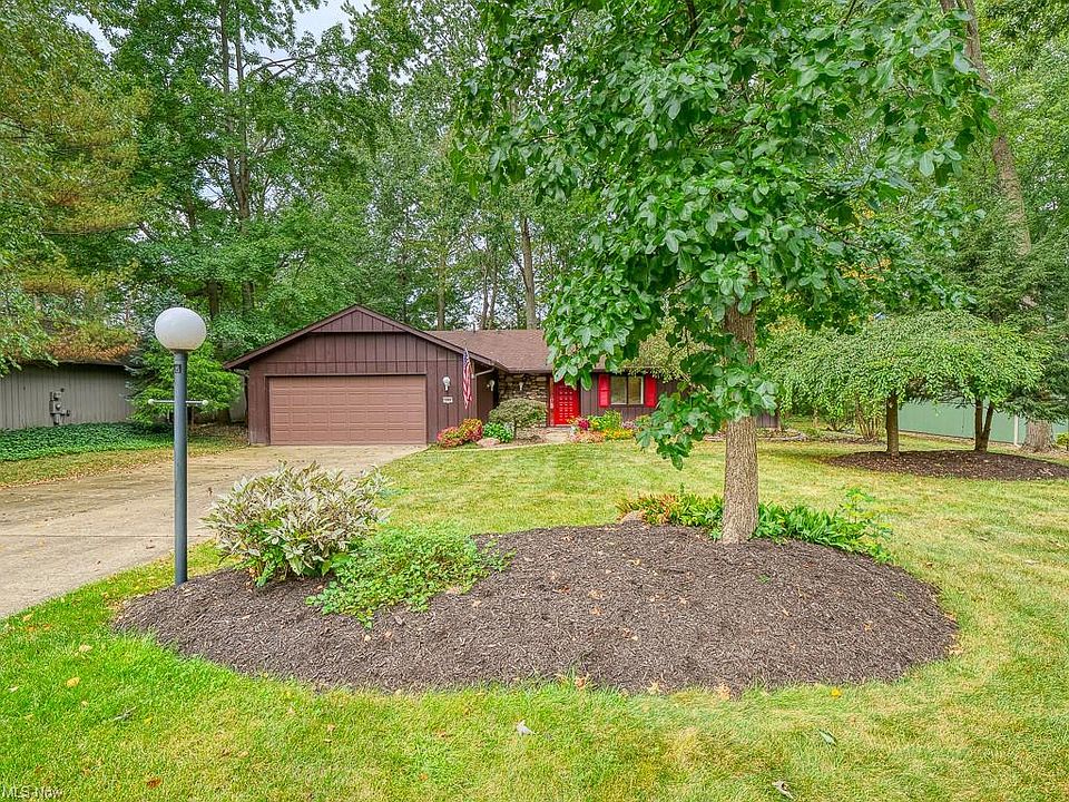 5004 N Barton Rd, North Ridgeville, OH 44039 Zillow