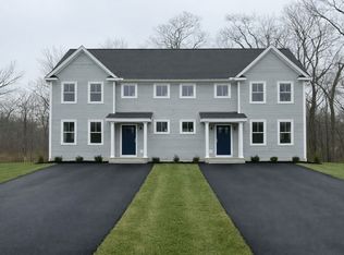 1 Cedarbrook #A, Swansea, MA 02777