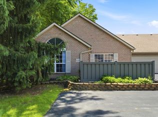 6069 Blendon Chase Dr #17, Westerville, OH 43081