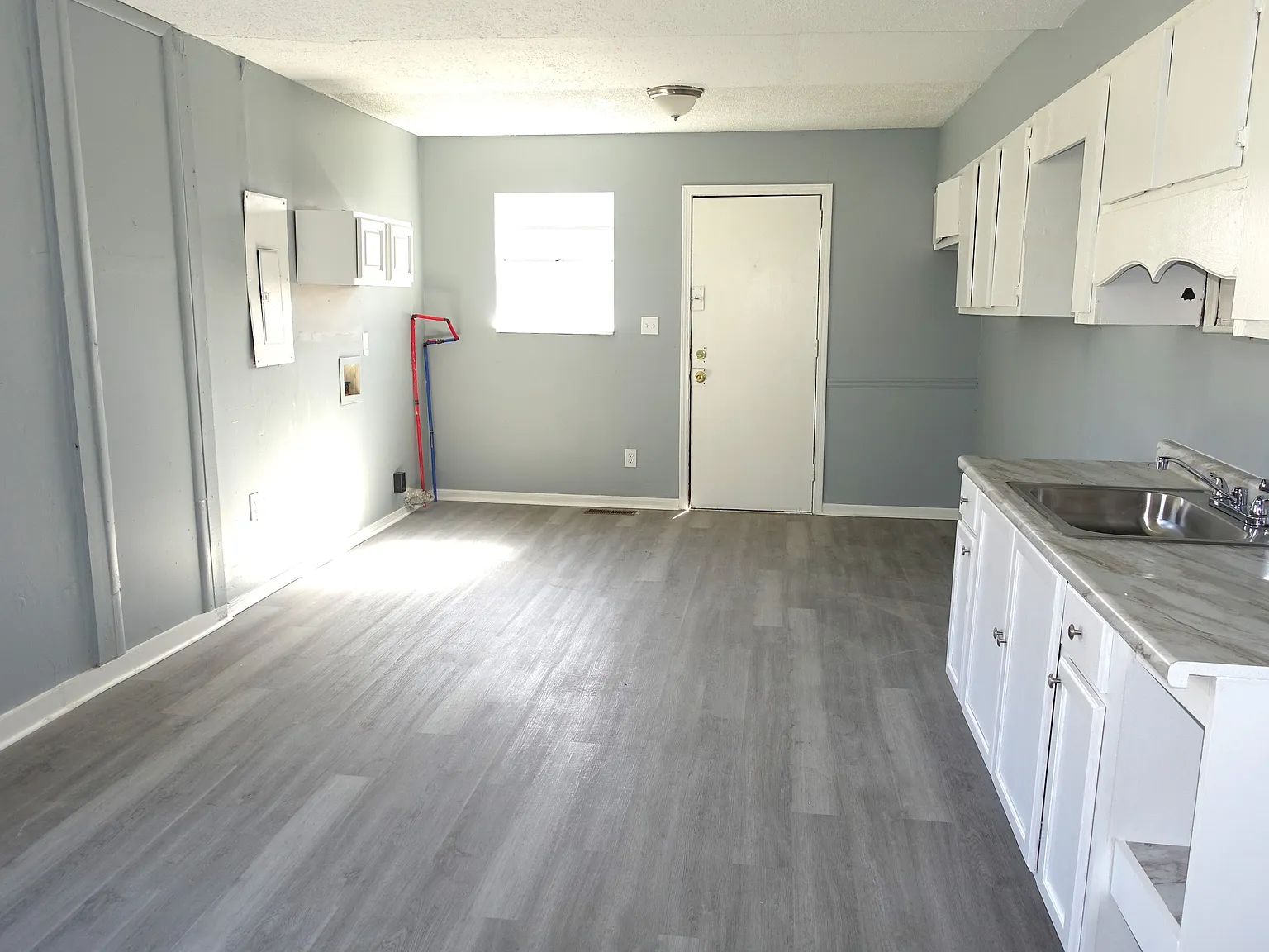 6813 5th Terrace N Birmingham, AL 35206 - 1 — Photo 3