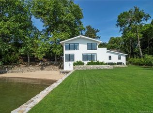 31 Bluff Ave, Norwalk, CT 06853