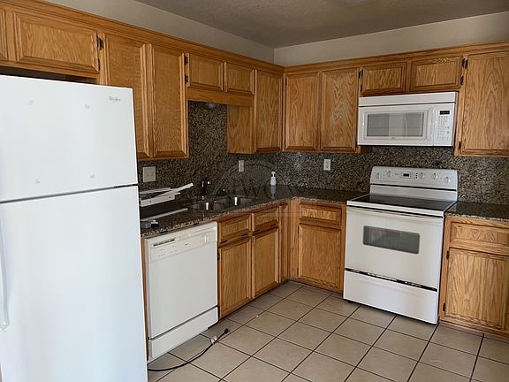 2nd image of 4400 Pennington Ave #A