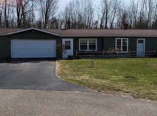 509 Shore View Dr, Houghton Lake, MI 48629