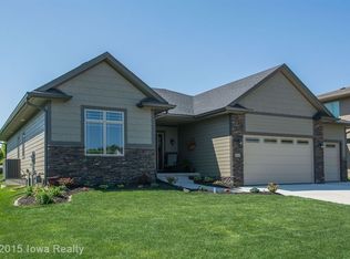 14918 Madison Ave, Urbandale, IA 50323