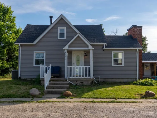 6747 Plum St, Goshen, OH 45122