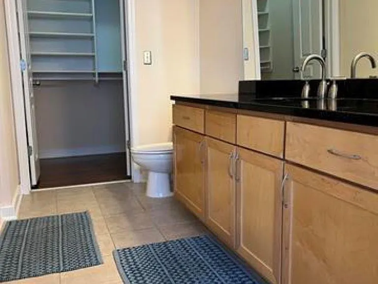 2020 5th Ave S #436 — Photo 20