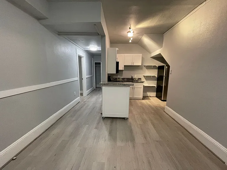 East Union Apartments | Updated Homes Steps from Pike/Pine — Photo 31